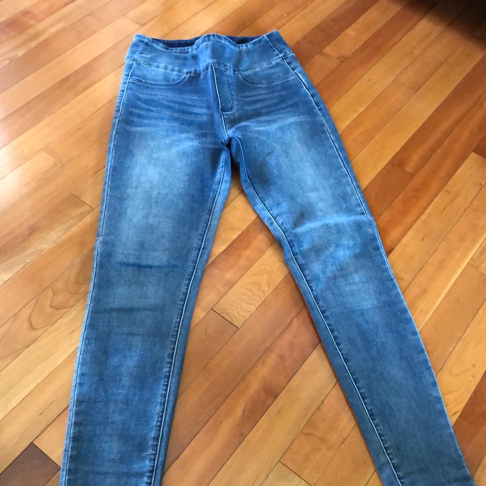 Grace & Lace Pull on Jeggings